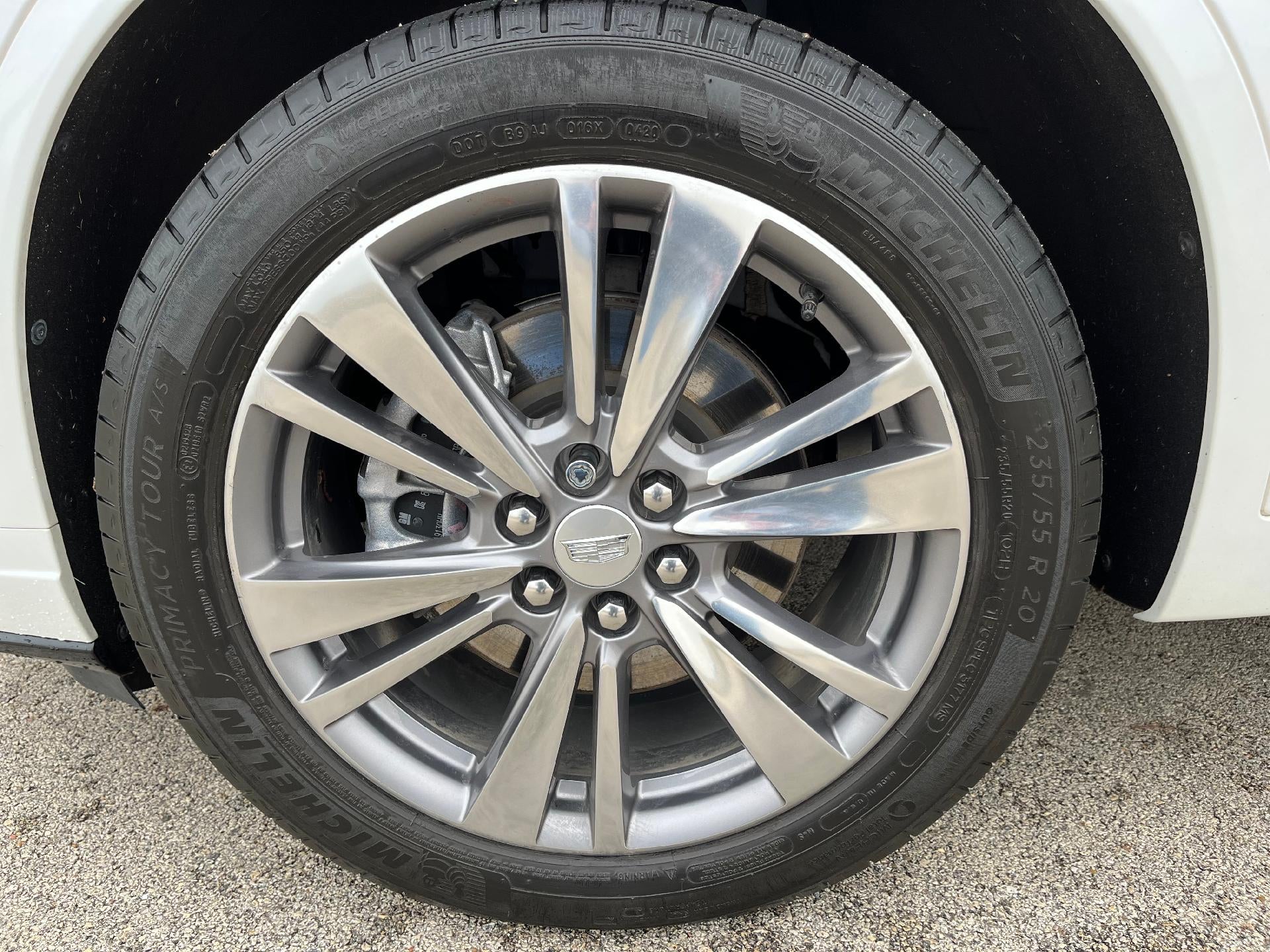 2021 Cadillac XT6 Premium Luxury