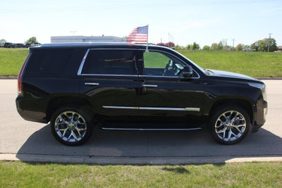 2020 Cadillac Escalade Luxury