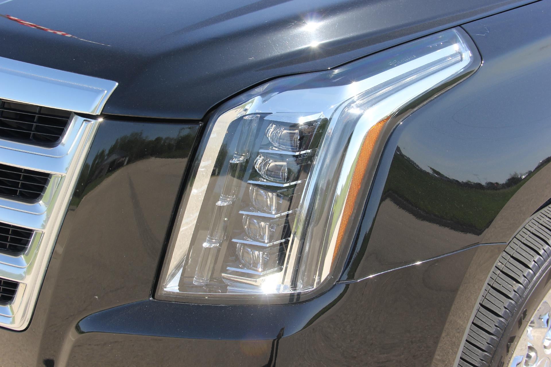 2020 Cadillac Escalade Luxury