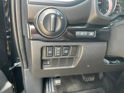 2019 Nissan TITAN SL