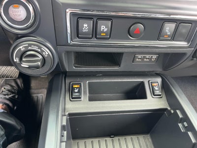 2019 Nissan TITAN SL