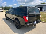 2019 Nissan TITAN SL