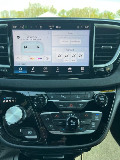 2025 Chrysler Pacifica Select