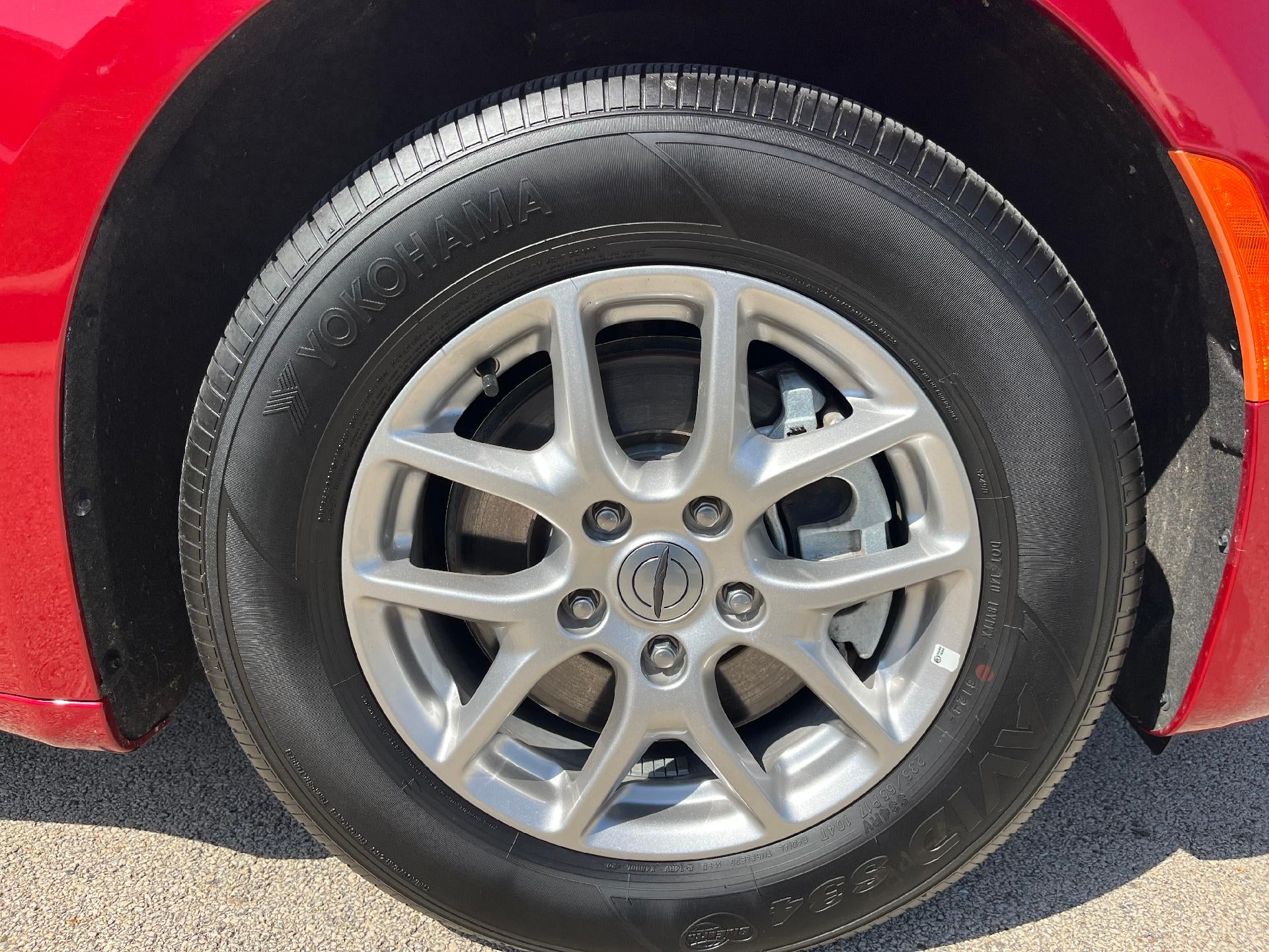 2025 Chrysler Pacifica Select