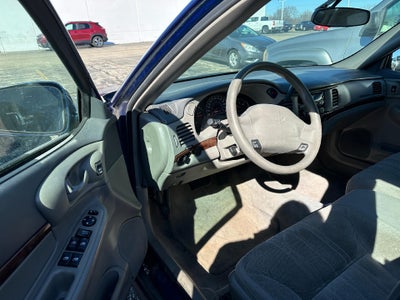 2004 Chevrolet Impala Base