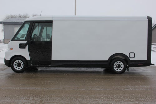 2024 BrightDrop Zevo 600 Base