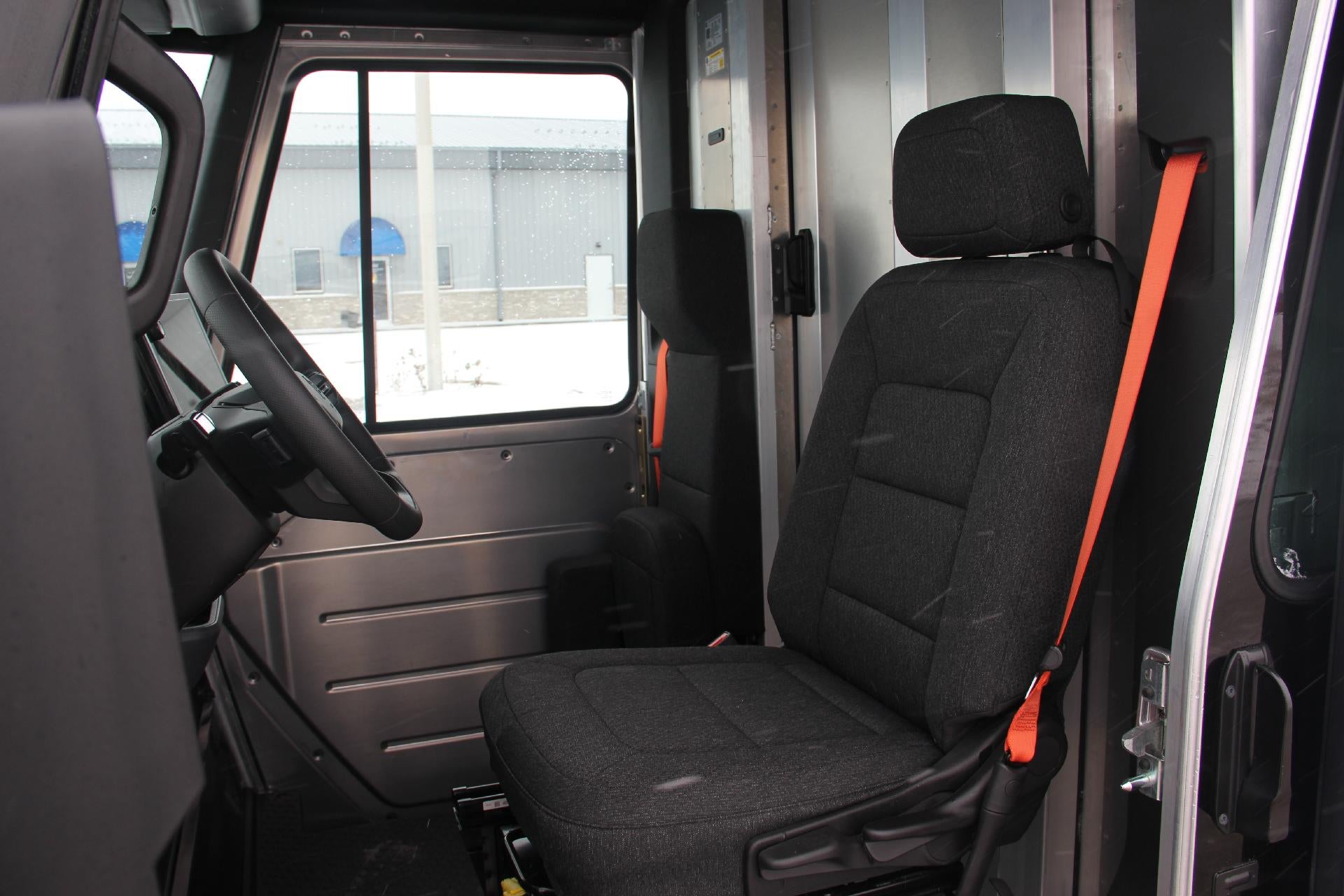 2024 BrightDrop Zevo 600 Base