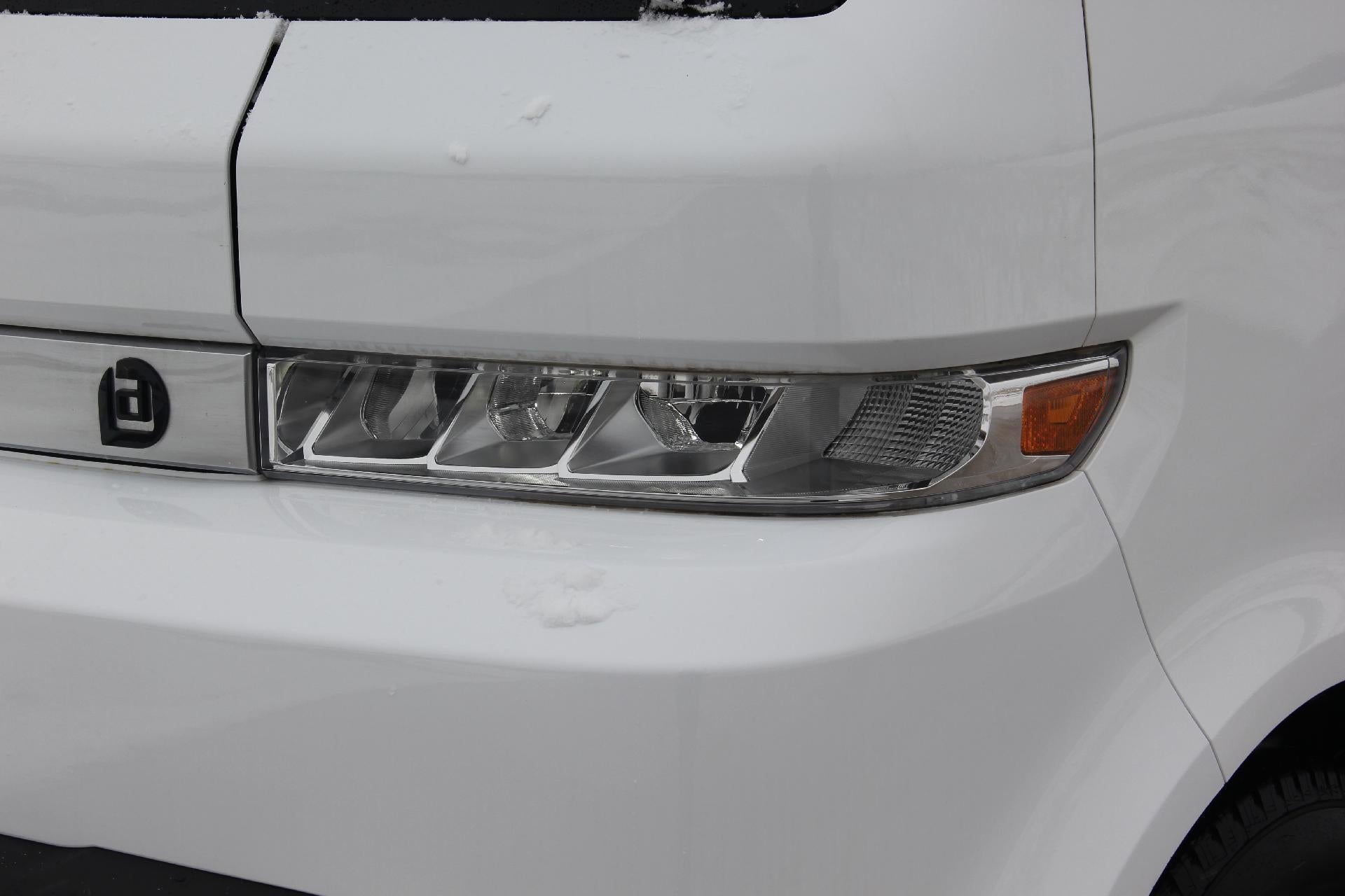 2024 BrightDrop Zevo 600 Base