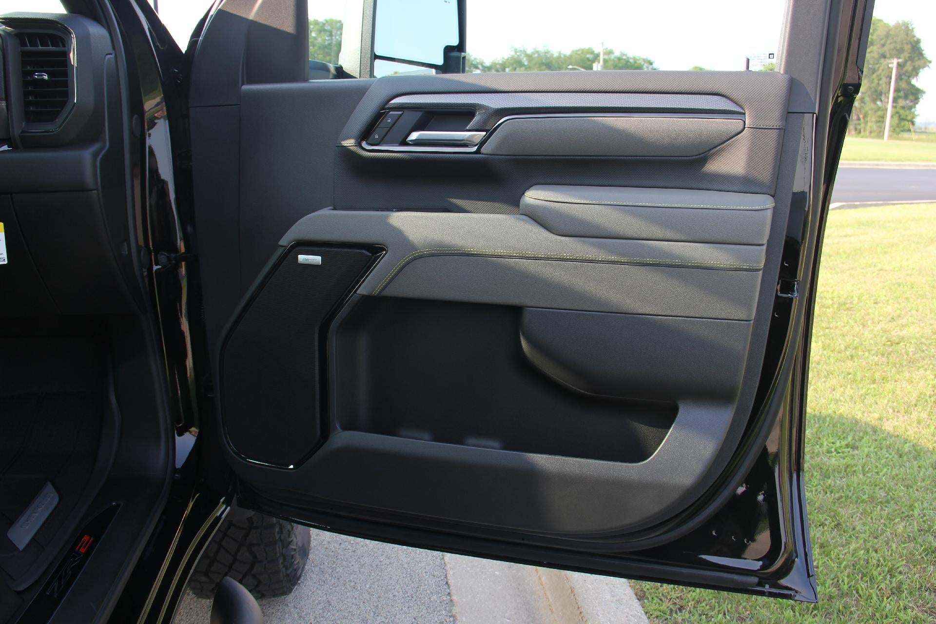 2025 Chevrolet Silverado 2500 HD ZR2