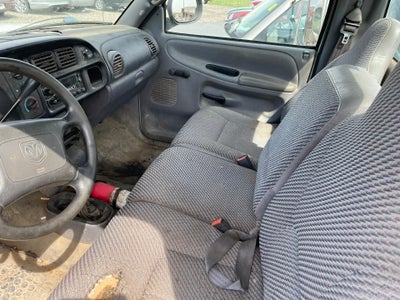 1999 Dodge Ram 2500 Base