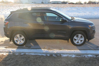 2022 Jeep Compass Latitude