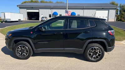 2025 Jeep Compass Trailhawk