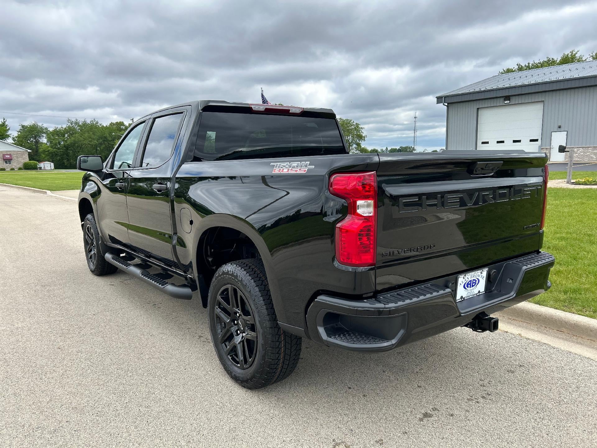 2024 Chevrolet Silverado 1500 Custom Trail Boss