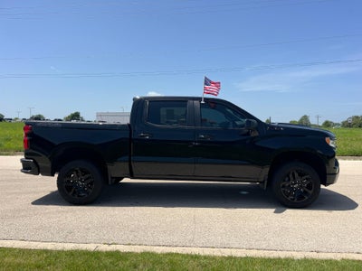2022 Chevrolet Silverado 1500 Crew Cab Short Box 4-Wheel Drive LT Trail Boss