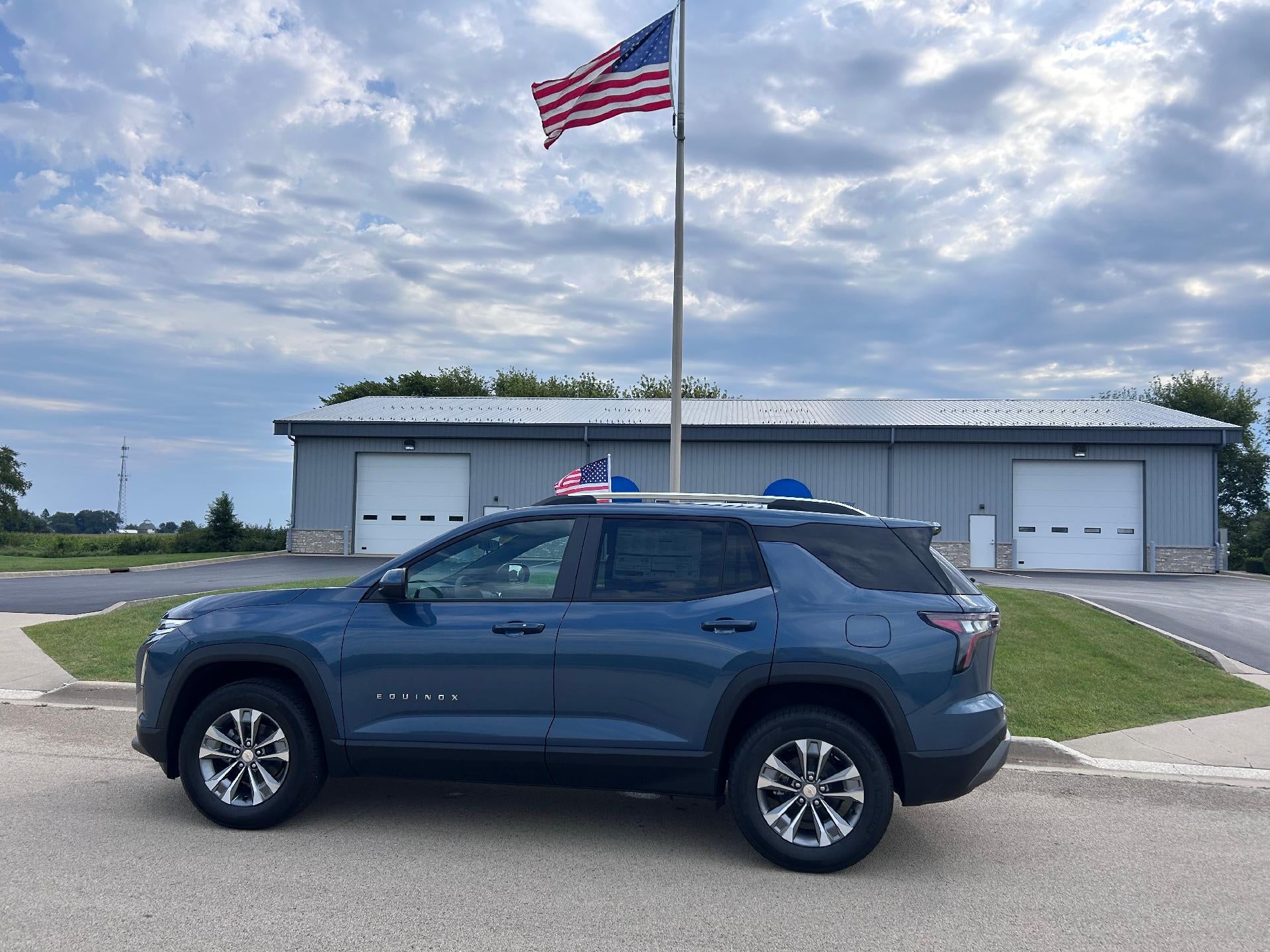 2027 Chevrolet Equinox LT