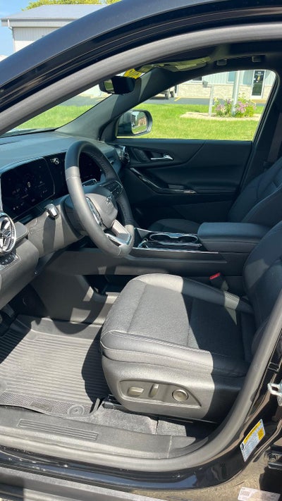 2025 Chevrolet Equinox AWD LT