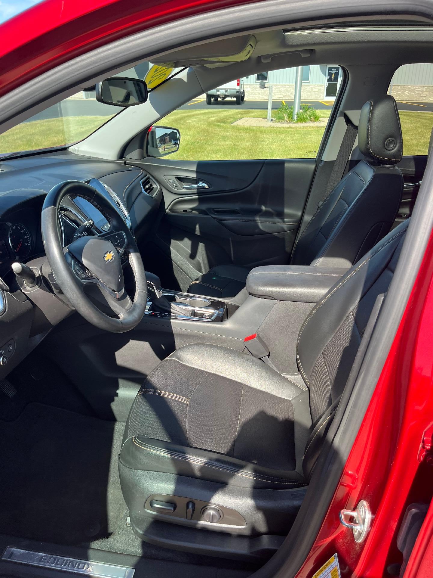 2023 Chevrolet Equinox Premier