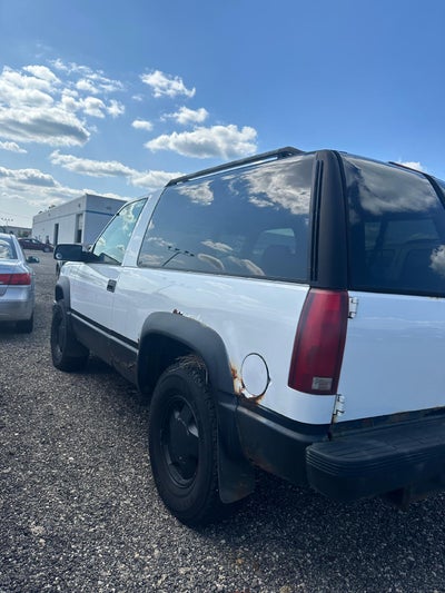 1996 Chevrolet Tahoe Base