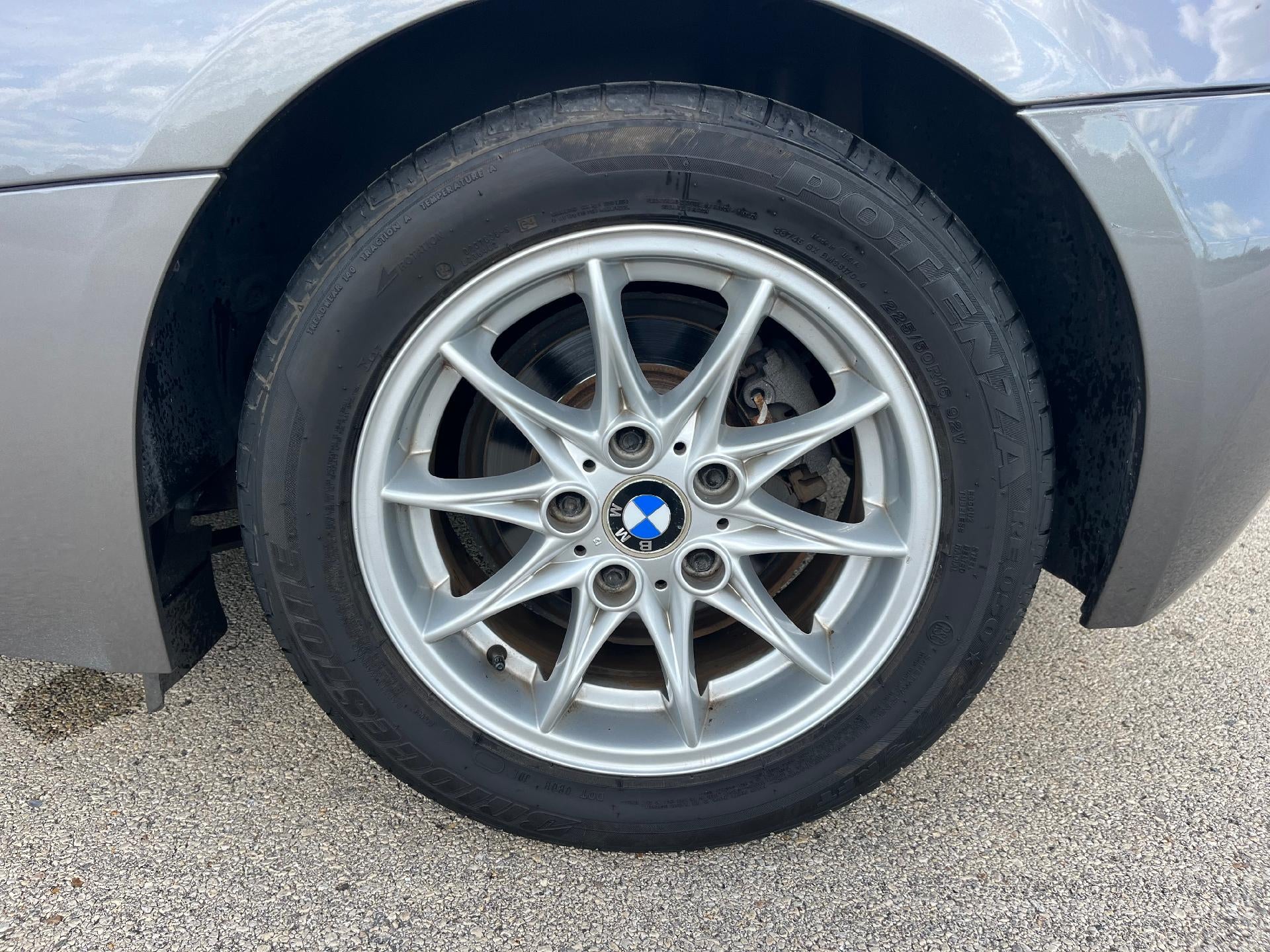 2004 BMW Z4 2.5i