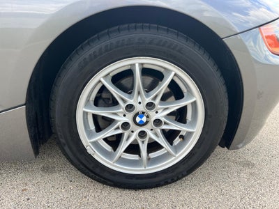2004 BMW Z4 2.5i