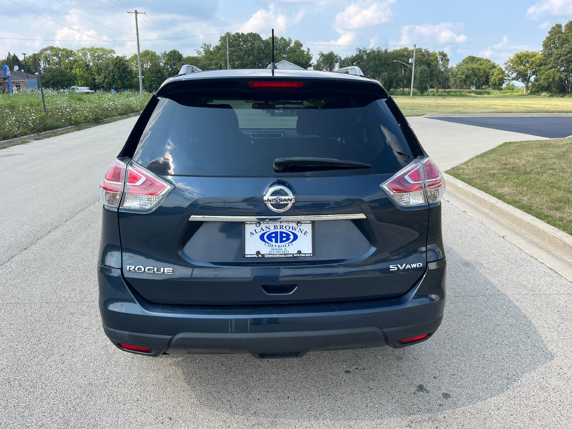 2016 Nissan Rogue SV