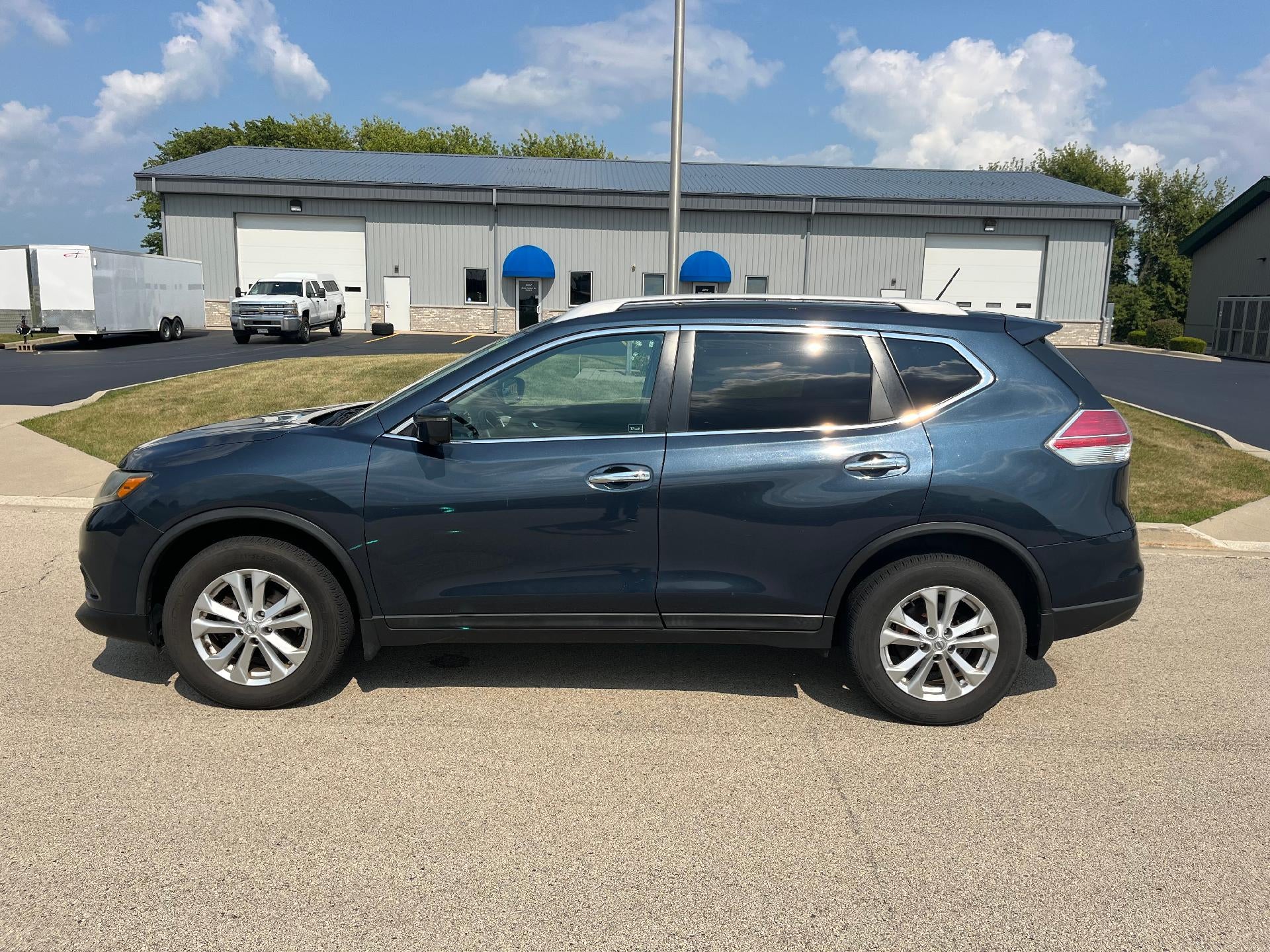 2016 Nissan Rogue SV