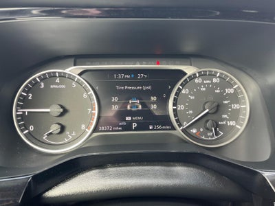 2022 Nissan Pathfinder SV