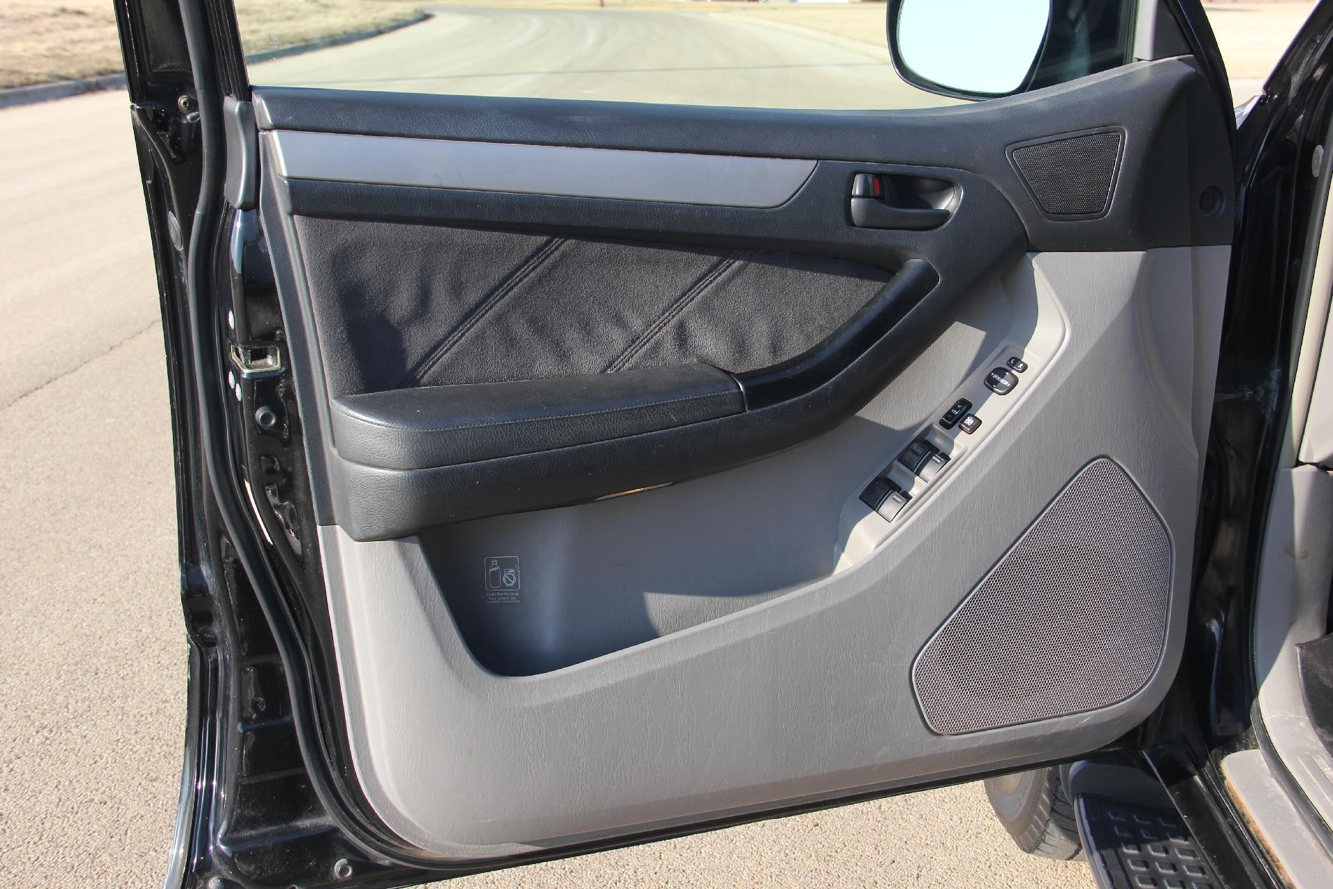 2004 Toyota 4Runner SR5