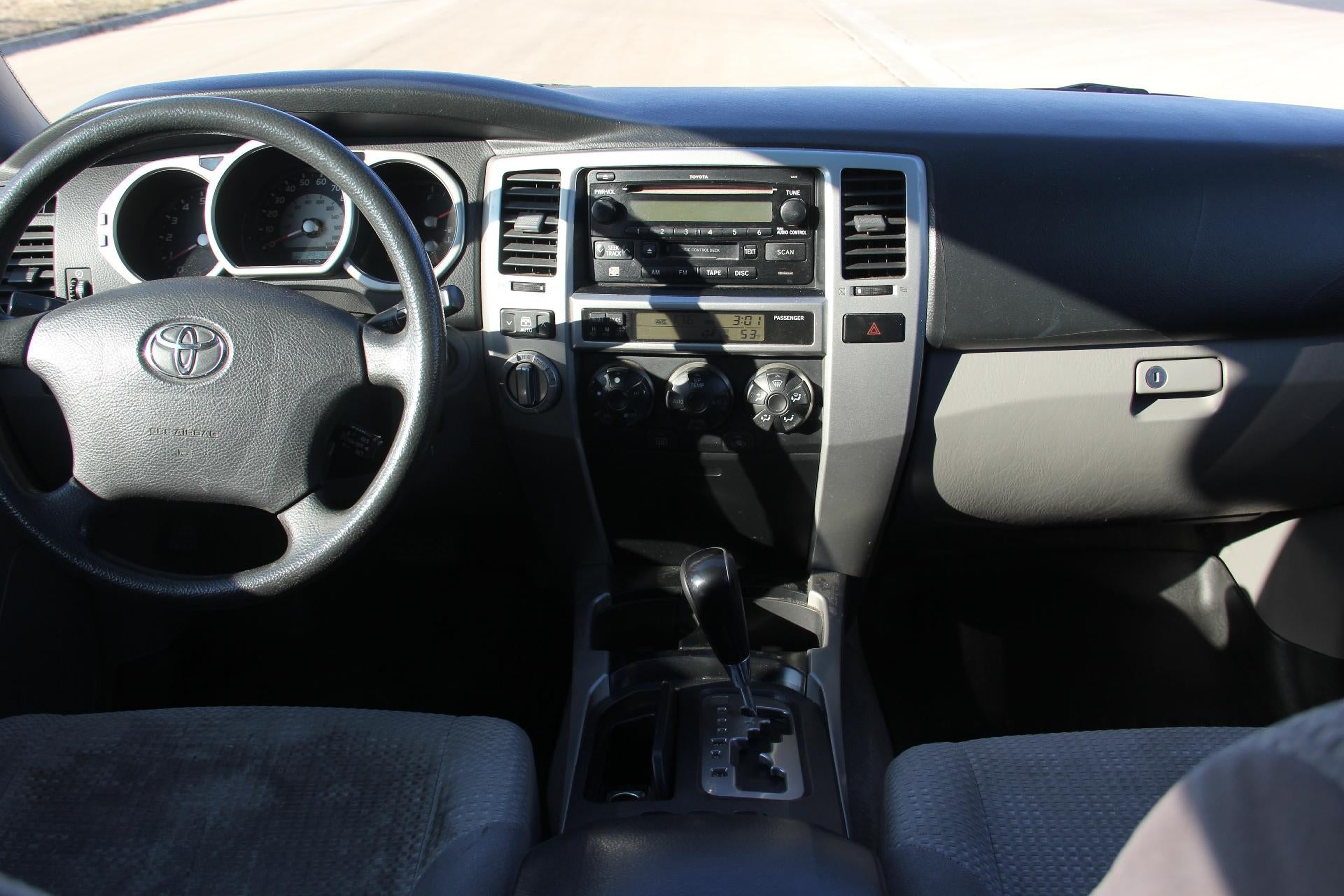 2004 Toyota 4Runner SR5