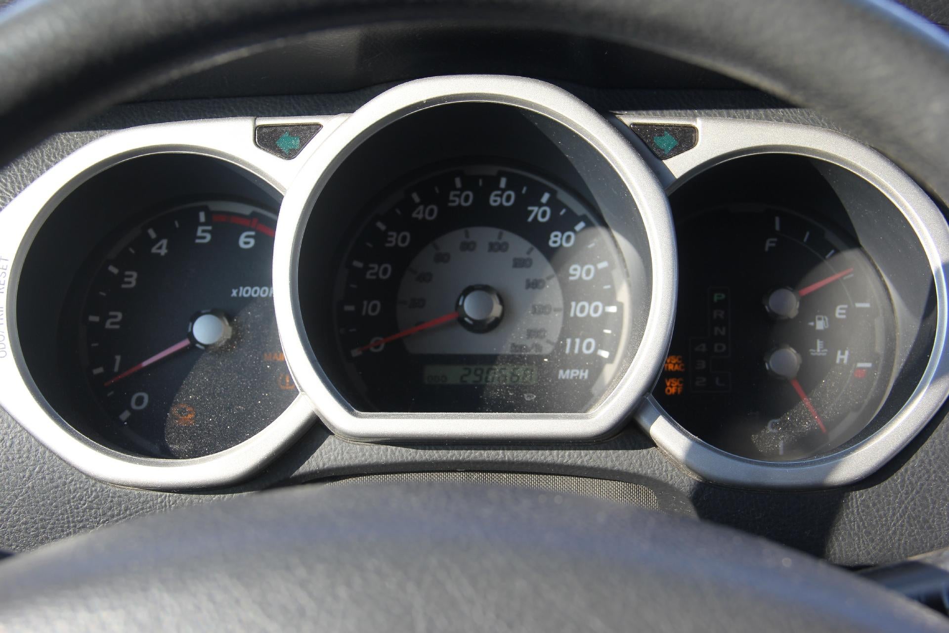 2004 Toyota 4Runner SR5