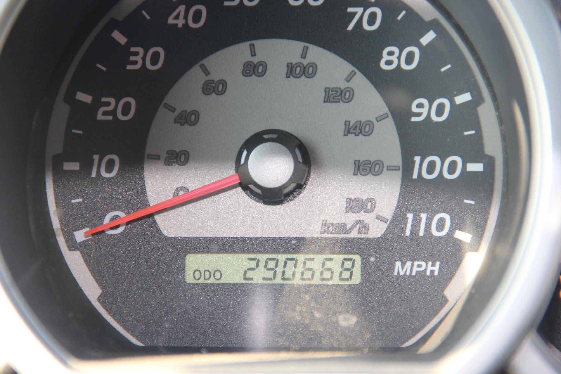 2004 Toyota 4Runner SR5