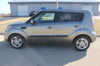 2011 Kia Soul +