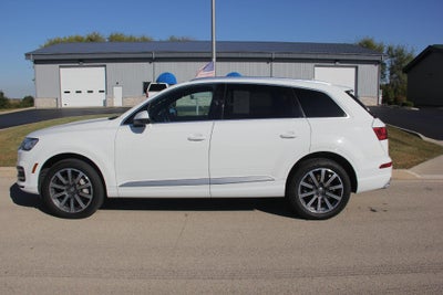 2017 Audi Q7 Premium Plus