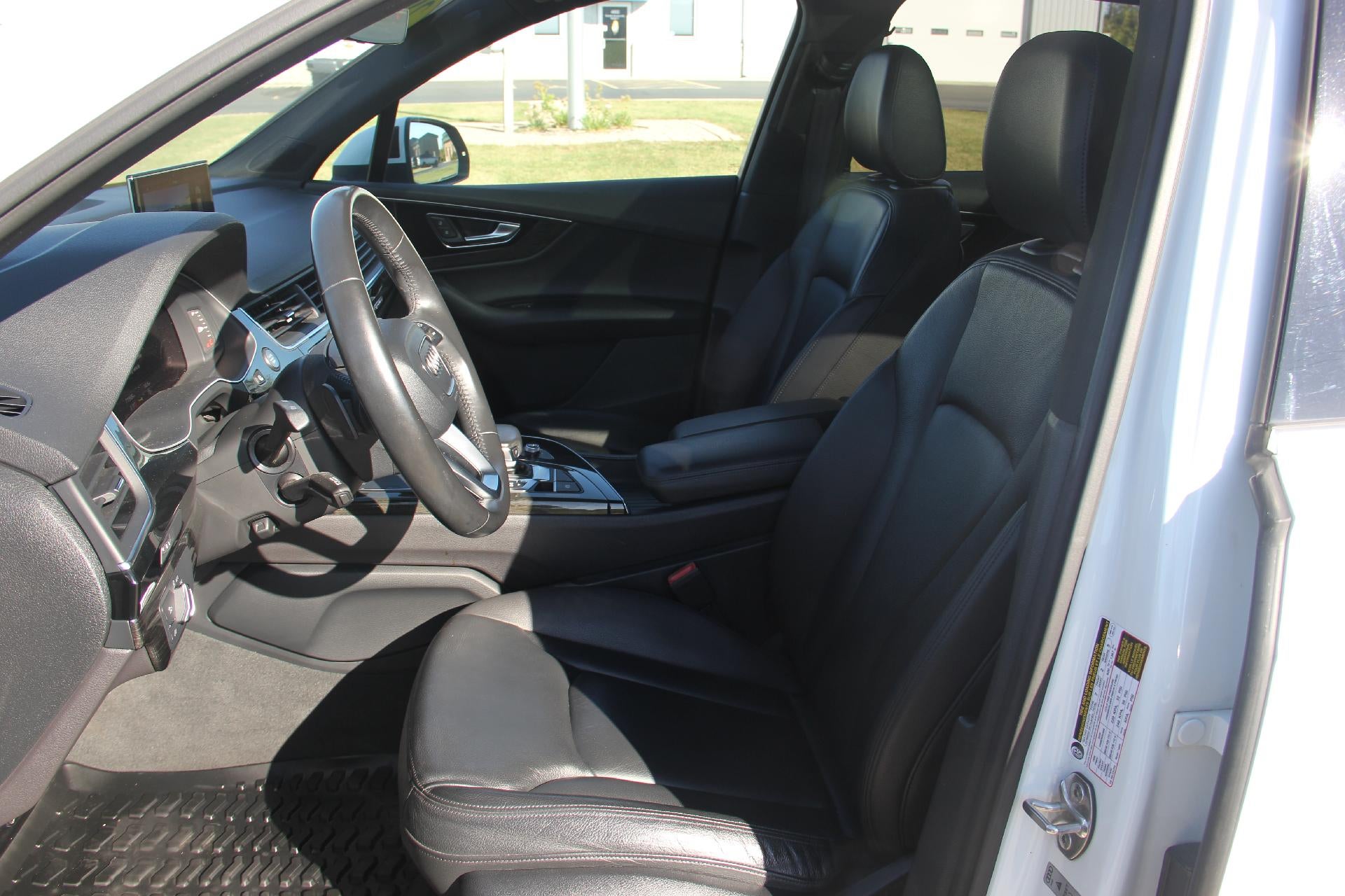 2017 Audi Q7 Premium Plus